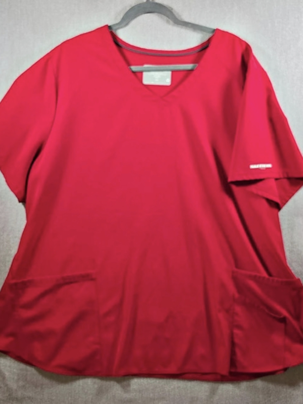 Skechers Boco Women's Short Sleeve Workwear Scrubs Top in Red Size 4XL
